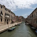 Ca\' Longo Palace Velluto